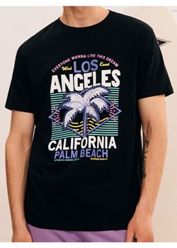 Sinsay - Koszulka z kolorowym nadrukiem - czarny ze sklepu Sinsay w kategorii T-shirty męskie - zdjęcie 180414071