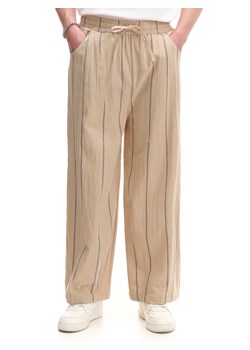 Cropp - Spodnie wide leg w paski - beżowy ze sklepu Cropp w kategorii Spodnie męskie - zdjęcie 180427360