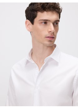 Reserved - Bawełniana koszula slim fit - biały ze sklepu Reserved w kategorii Koszule męskie - zdjęcie 180427822