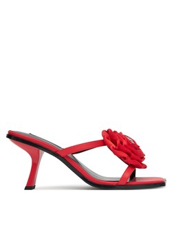 Klapki KARL LAGERFELD Karmel KL33624 Czerwony - id: 0000305072627 - marki Karl Lagerfeld - 180428870 Klapki KARL LAGERFELD Karmel KL33624 Czerwony ze sklepu eobuwie.pl w kategorii Klapki damskie - zdjęcie 180428870