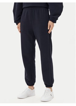 ViCOLO Spodnie dresowe TD0573 Granatowy Regular Fit ze sklepu MODIVO w kategorii Spodnie damskie - zdjęcie 180435002