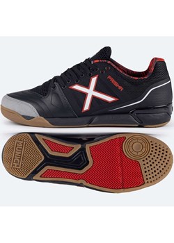 Buty piłkarskie Munich Prisma 40 In 3116040 czarne ze sklepu ButyModne.pl w kategorii Buty sportowe męskie - zdjęcie 180442520