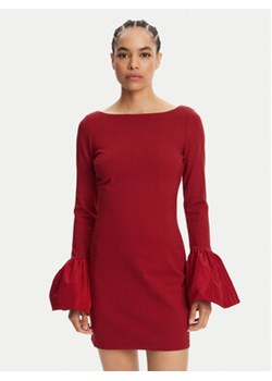 STAUD Sukienka koktajlowa Hawthorne R24R2225PF Czerwony Slim Fit ze sklepu MODIVO w kategorii Sukienki - zdjęcie 180446792