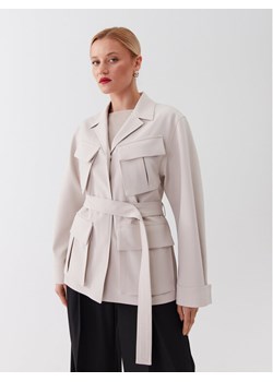 Calvin Klein Płaszcz przejściowy K20K205882 Écru Regular Fit ze sklepu MODIVO w kategorii Płaszcze damskie - zdjęcie 181032894