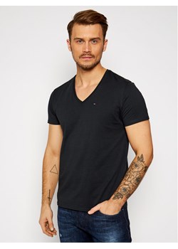 Tommy Jeans T-Shirt DM0DM04410 Czarny Regular Fit ze sklepu MODIVO w kategorii T-shirty męskie - zdjęcie 181033180