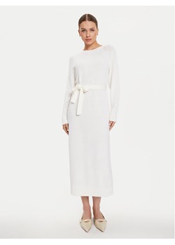Max Mara Leisure Sukienka dzianinowa Scrivia 24263260 Biały Regular Fit - id: 0000304200861 - marki Max Mara - 181033352 Max Mara Leisure Sukienka dzianinowa Scrivia 24263260 Biały Regular Fit ze sklepu MODIVO w kategorii Sukienki - zdjęcie 181033352