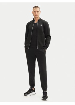 EA7 Emporio Armani Dres 8NPV56 PJ4EZ 1200 Czarny Regular Fit ze sklepu MODIVO w kategorii Dresy męskie - zdjęcie 181033404
