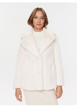 Guess Futro Corinne W3BL57 WFSI0 Écru Regular Fit ze sklepu MODIVO w kategorii Futra damskie - zdjęcie 181033501
