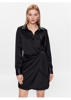 DKNY Sukienka koktajlowa P3ABRODB Czarny Regular Fit ze sklepu MODIVO w kategorii Sukienki - zdjęcie 181034981