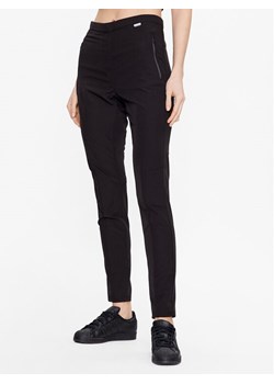Regatta Spodnie outdoor Pentre RWJ193R Czarny Regular Fit ze sklepu MODIVO w kategorii Spodnie damskie - zdjęcie 181035573