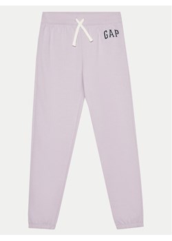 Gap Spodnie dresowe 845041-01 Fioletowy Regular Fit ze sklepu MODIVO w kategorii Spodnie dziewczęce - zdjęcie 181035784