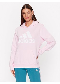 adidas Bluza IM0258 Różowy Loose Fit ze sklepu MODIVO w kategorii Bluzy damskie - zdjęcie 181036414