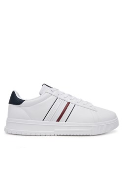 Tommy Hilfiger Sneakersy Modern Cupsole Stripes Lth FM0FM05406 Biały ze sklepu MODIVO w kategorii Buty sportowe męskie - zdjęcie 181036490
