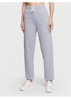 Lee Spodnie dresowe L32MLJ66 112320665 112320665 Niebieski Relaxed Fit ze sklepu MODIVO w kategorii Spodnie damskie - zdjęcie 181036664