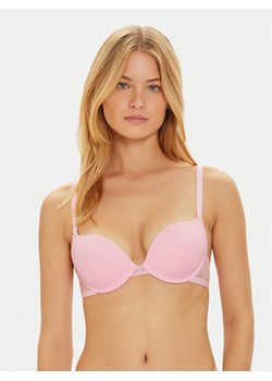 Guess Biustonosz push-up O3BC17 KBXA0 Różowy ze sklepu MODIVO w kategorii Biustonosze - zdjęcie 181037573