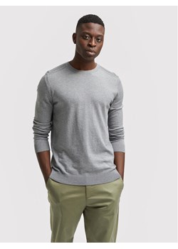 Selected Homme Sweter Berg 16074682 Szary Regular Fit ze sklepu MODIVO w kategorii Swetry męskie - zdjęcie 181037981