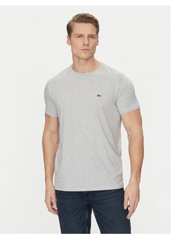Lacoste T-Shirt TH6709 Szary Regular Fit - id: 0000207113831 - marki Lacoste - 181039492 Lacoste T-Shirt TH6709 Szary Regular Fit ze sklepu MODIVO w kategorii T-shirty męskie - zdjęcie 181039492