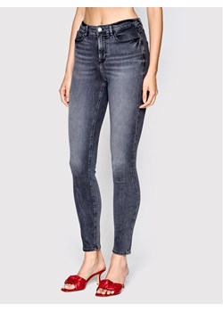 Guess Jeansy W2YA46 D4PZ2 Szary Skinny Fit ze sklepu MODIVO w kategorii Jeansy damskie - zdjęcie 181040813