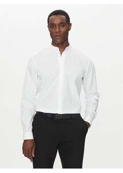 HUGO Koszula Kaleb 50539772 Biały Slim Fit ze sklepu MODIVO w kategorii T-shirty męskie - zdjęcie 181041293