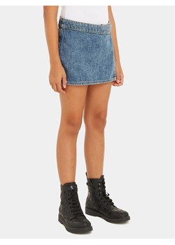 Calvin Klein Jeans Spódnica jeansowa IG0IG02371 Niebieski Regular Fit ze sklepu MODIVO w kategorii Spódnice dziewczęce - zdjęcie 181041394