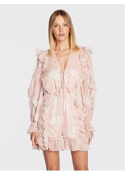 Ted Baker Kombinezon Irvete 261833 Różowy Regular Fit ze sklepu MODIVO w kategorii Kombinezony damskie - zdjęcie 181041680