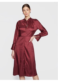 Closet London Sukienka codzienna D8522 Bordowy Regular Fit ze sklepu MODIVO w kategorii Sukienki - zdjęcie 181041880