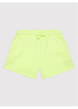 Guess Szorty sportowe J2GD01 KB4O0 Zielony Regular Fit ze sklepu MODIVO w kategorii Spodenki dziewczęce - zdjęcie 181041902