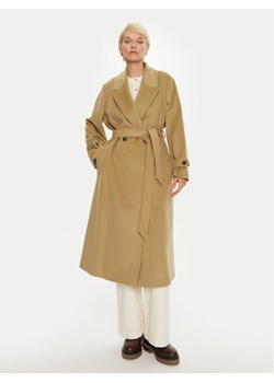 Tommy Hilfiger Płaszcz wełniany WW0WW43602 Beżowy Regular Fit ze sklepu MODIVO w kategorii Płaszcze damskie - zdjęcie 181042602