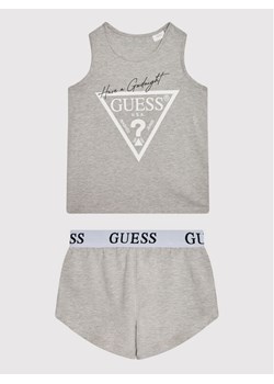 Guess Piżama J1BG00 J1311 Szary Regular Fit - id: 0000209660463 - marki Guess - 181042694 Guess Piżama J1BG00 J1311 Szary Regular Fit ze sklepu MODIVO w kategorii Piżamy dziecięce - zdjęcie 181042694