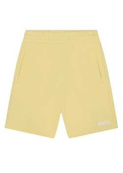 Boss Szorty sportowe J24816 D Żółty Regular Fit ze sklepu MODIVO w kategorii Spodenki chłopięce - zdjęcie 181043793
