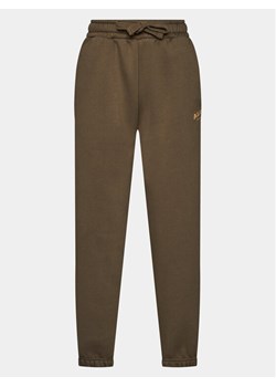 Outhorn Spodnie dresowe OTHAW23TTROF485 Khaki Regular Fit ze sklepu MODIVO w kategorii Spodnie damskie - zdjęcie 181043902