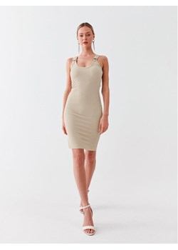 Guess Sukienka codzienna Christina W3GK24 KAQL2 Beżowy Slim Fit ze sklepu MODIVO w kategorii Sukienki - zdjęcie 181044592