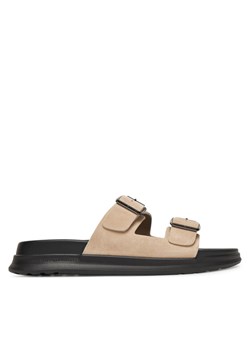 Tommy Hilfiger Klapki D Density Hilfiger Sde Sand FM0FM05413 Beżowy ze sklepu MODIVO w kategorii Klapki męskie - zdjęcie 181044623