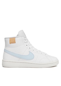 Nike Sneakersy Court Royale 2 Mid CT1725 106 Biały ze sklepu MODIVO w kategorii Buty sportowe damskie - zdjęcie 181045100
