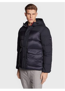 Tommy Hilfiger Kurtka zimowa MW0MW28723 Granatowy Regular Fit ze sklepu MODIVO w kategorii Kurtki męskie - zdjęcie 181045660