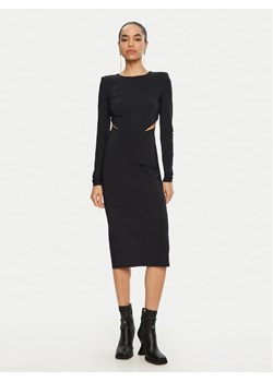Patrizia Pepe Sukienka koktajlowa 8A1454/JZ26-K103 Czarny Slim Fit ze sklepu MODIVO w kategorii Sukienki - zdjęcie 181045680