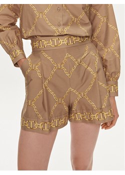 TWINSET Szorty materiałowe 241TP2731 Beżowy Loose Fit ze sklepu MODIVO w kategorii Szorty - zdjęcie 181045804