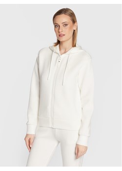 Guess Bluza V3RQ11 K7UW2 Biały Regular Fit - id: 0000302096145 - marki Guess - 181046212 Guess Bluza V3RQ11 K7UW2 Biały Regular Fit ze sklepu MODIVO w kategorii Bluzy damskie - zdjęcie 181046212