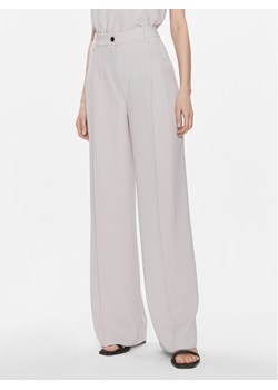 Calvin Klein Spodnie materiałowe K20K206774 Szary Wide Leg ze sklepu MODIVO w kategorii Spodnie damskie - zdjęcie 181046532
