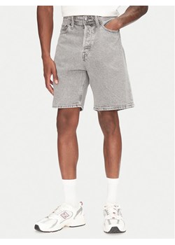 Jack&Jones Szorty jeansowe Tony 12269489 Szary Loose Fit ze sklepu MODIVO w kategorii Spodenki męskie - zdjęcie 181046543