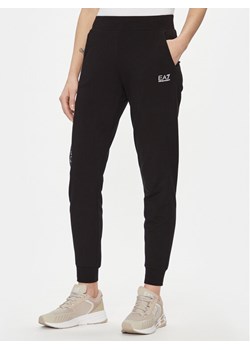 EA7 Emporio Armani Spodnie dresowe 8NTP85 TJTXZ 0203 Czarny Regular Fit ze sklepu MODIVO w kategorii Spodnie damskie - zdjęcie 181047560