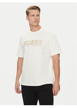 Guess T-Shirt Z5RI10 I3Z14 Biały Regular Fit ze sklepu MODIVO w kategorii T-shirty męskie - zdjęcie 181047591