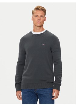 Tommy Jeans Sweter Essential DM0DM18370 Szary Slim Fit ze sklepu MODIVO w kategorii Swetry męskie - zdjęcie 181048090