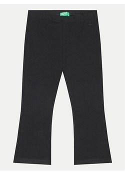 United Colors Of Benetton Legginsy 3DKEGF028 Czarny Flare Fit ze sklepu MODIVO w kategorii Spodnie dziewczęce - zdjęcie 181049624