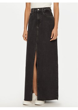 Tommy Jeans Spódnica jeansowa DW0DW20554 Czarny Regular Fit ze sklepu MODIVO w kategorii Spódnice - zdjęcie 181051034