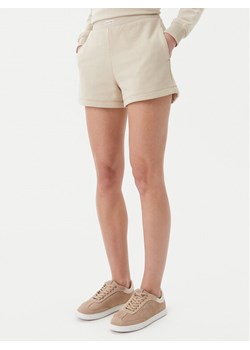 Calvin Klein Jeans Szorty sportowe Placed Institutional J20J225525 Beżowy Regular Fit ze sklepu MODIVO w kategorii Szorty - zdjęcie 181051802