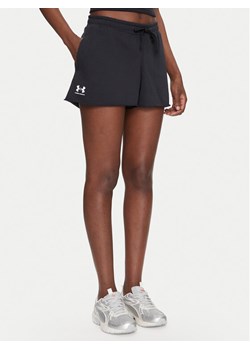 Under Armour Szorty sportowe Rival 1389657 Czarny Regular Fit ze sklepu MODIVO w kategorii Szorty - zdjęcie 181053583