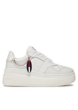 Tommy Jeans Sneakersy Tjw Retro Basket Flatform Charm EN0EN02421 Écru ze sklepu MODIVO w kategorii Trampki damskie - zdjęcie 181054311