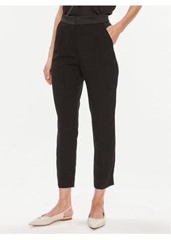 Marella Chinosy Izabel 31360213 Czarny Regular Fit ze sklepu MODIVO w kategorii Spodnie damskie - zdjęcie 181054603
