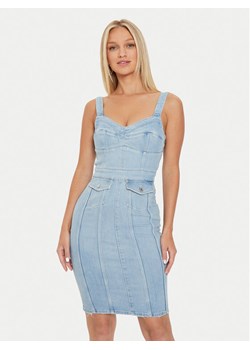 Guess Sukienka jeansowa Lidia W4YK02 D5DX2 Niebieski Slim Fit ze sklepu MODIVO w kategorii Sukienki - zdjęcie 181056162